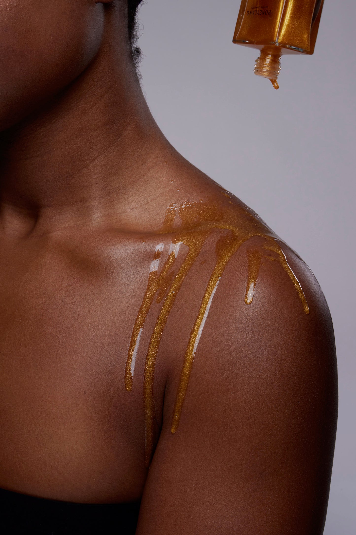 « My Gold Moment » Huile pailletée nourrissante - 50ML